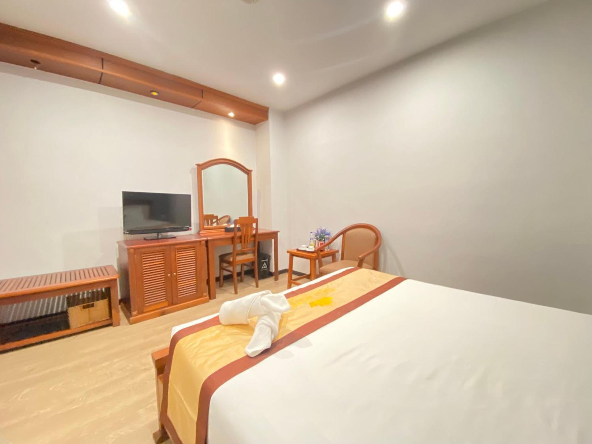 Cali Hotel Quy Nhơn Exterior foto
